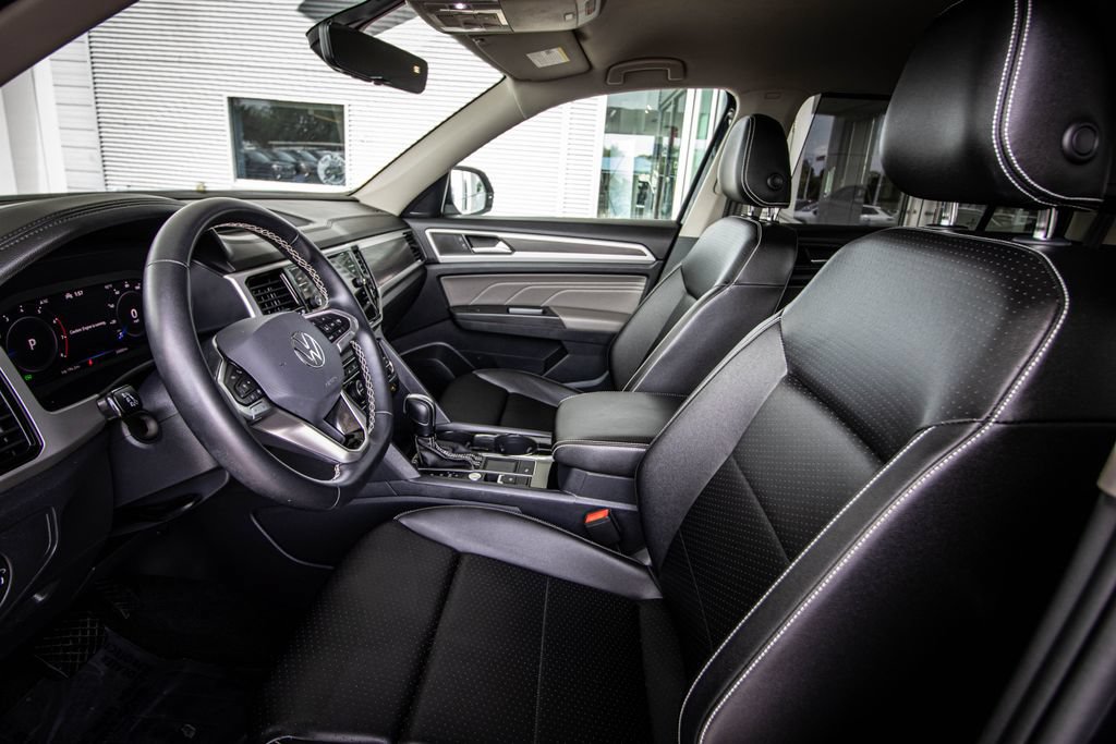 Certified 2023 Volkswagen Atlas SE FWD image 24