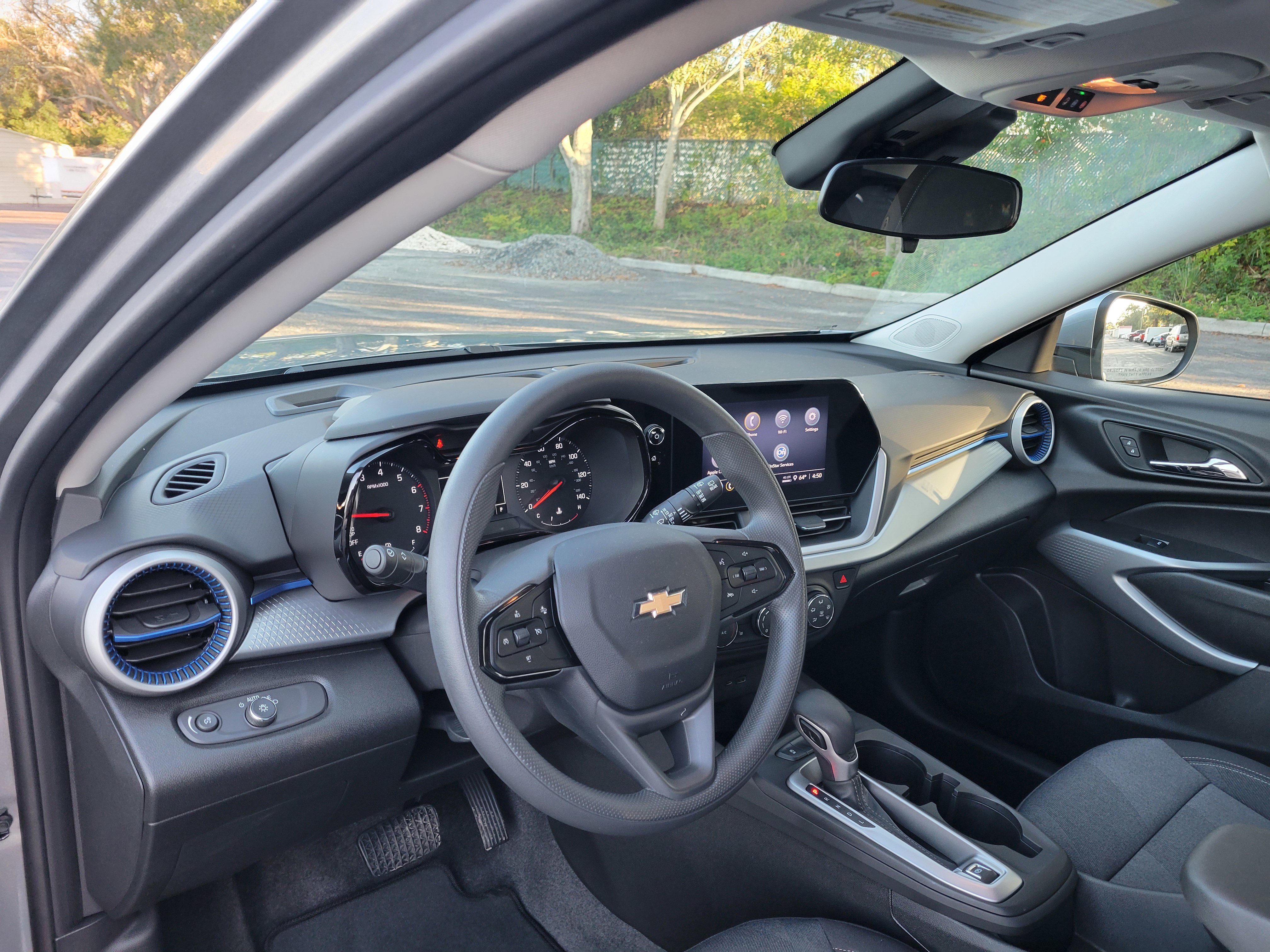 Certified 2025 Chevrolet Trax LS w/ LS Convenience Package image 25