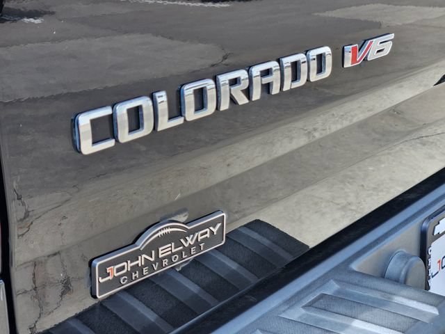 Used 2017 Chevrolet Colorado LT w/ LT Convenience Package AWD/4WD image 11