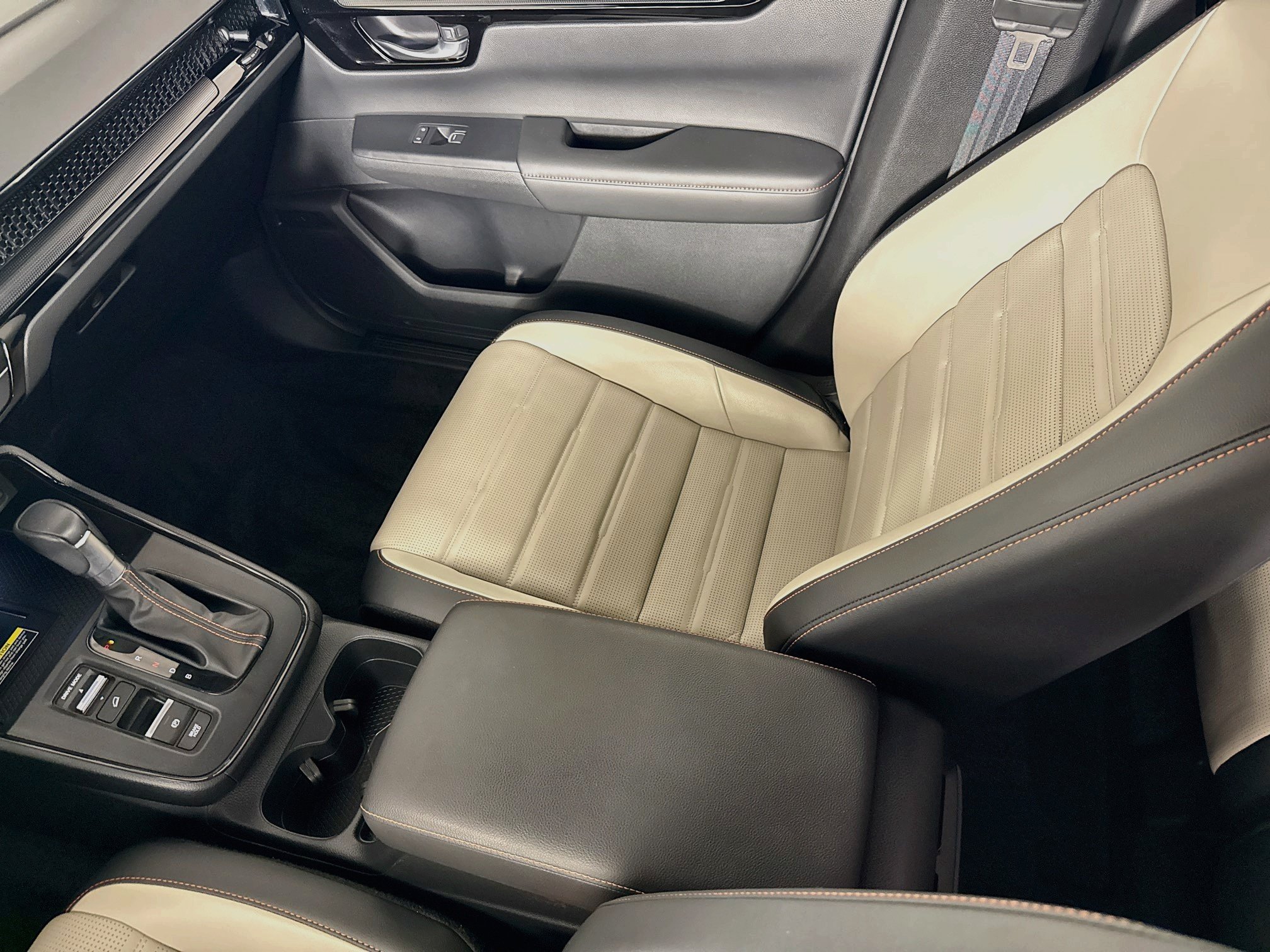 Certified 2024 Honda CR-V Sport Touring image 29