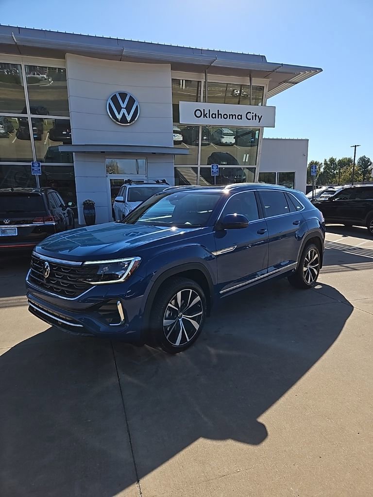 New 2026 Volkswagen Atlas Cross Sport SEL Premium R-Line