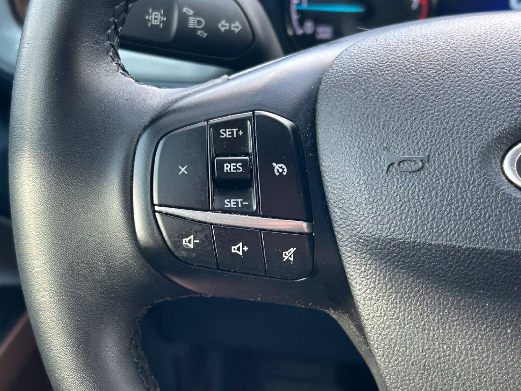 Used 2023 Ford Maverick Lariat w/ Lariat Luxury Package AWD/4WD image 34