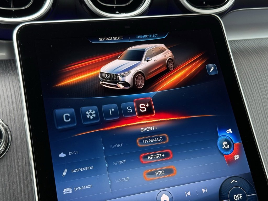 New 2026 Mercedes-Benz GLC 43 AMG 4MATIC image 7