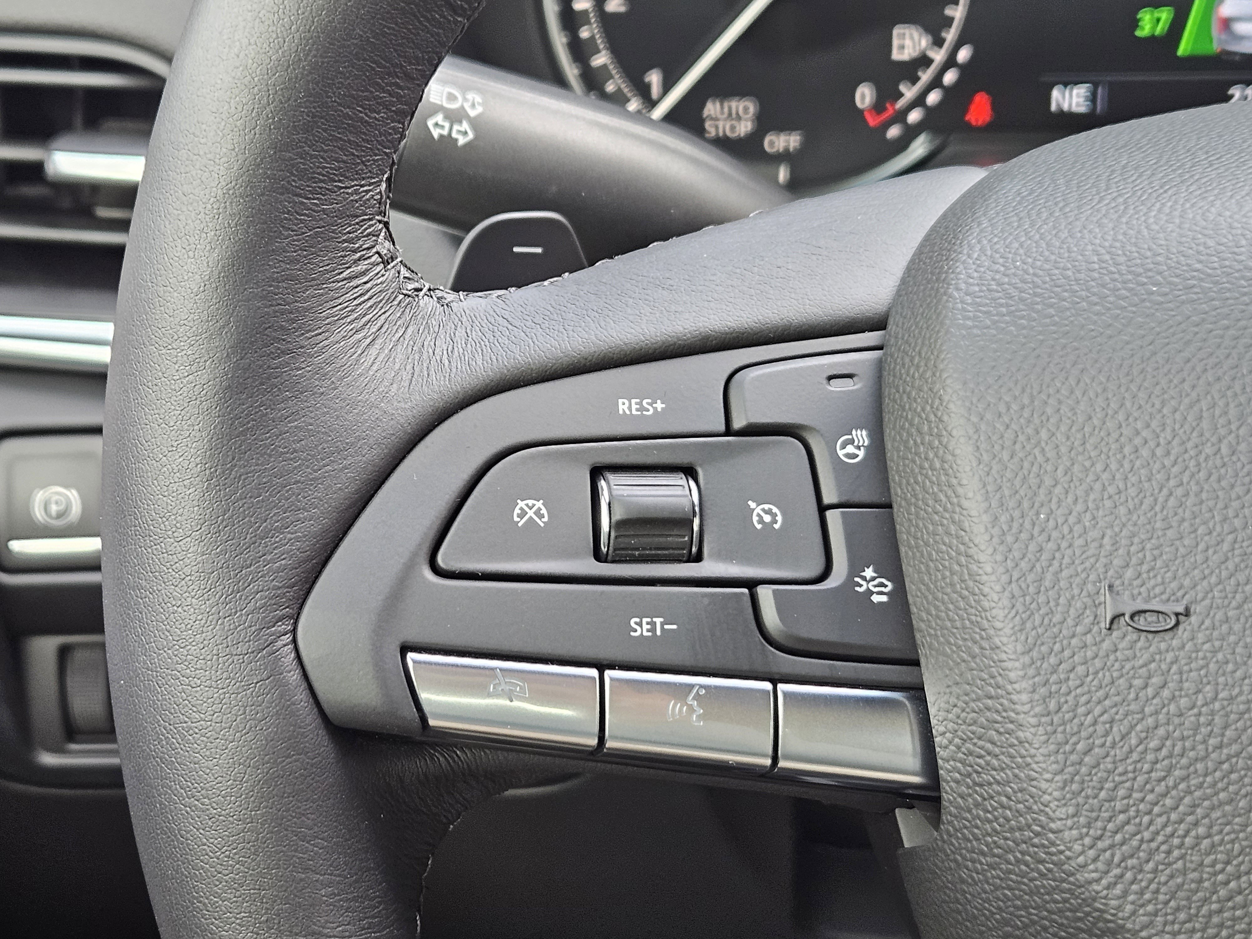 Used 2024 Cadillac CT4 Premium Luxury image 27