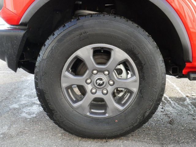 Used 2024 Ford Bronco Big Bend image 10