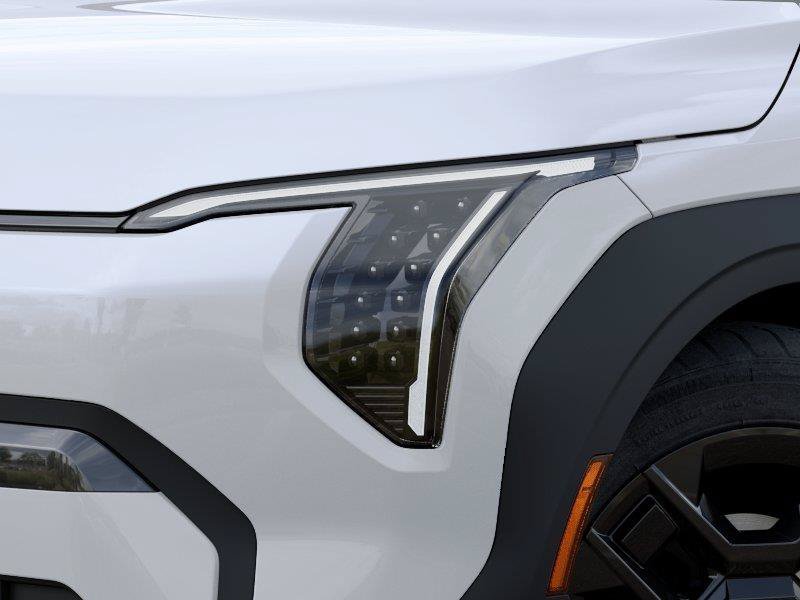 New 2027 Kia EV3 Wind FWD image 10