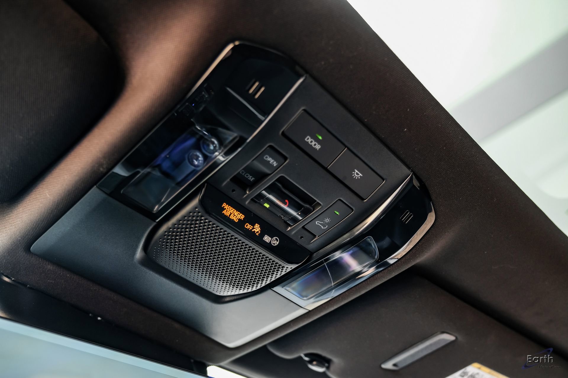 Used 2025 Lexus GX 550 550 Luxury+ HUD Traffic Jam As w/ Accessory Package (Z1) image 36