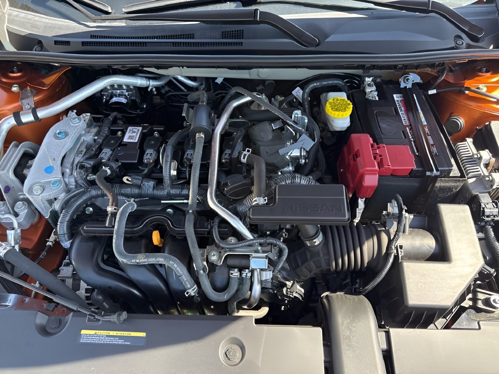 Used 2024 Nissan Sentra SR FWD image 13