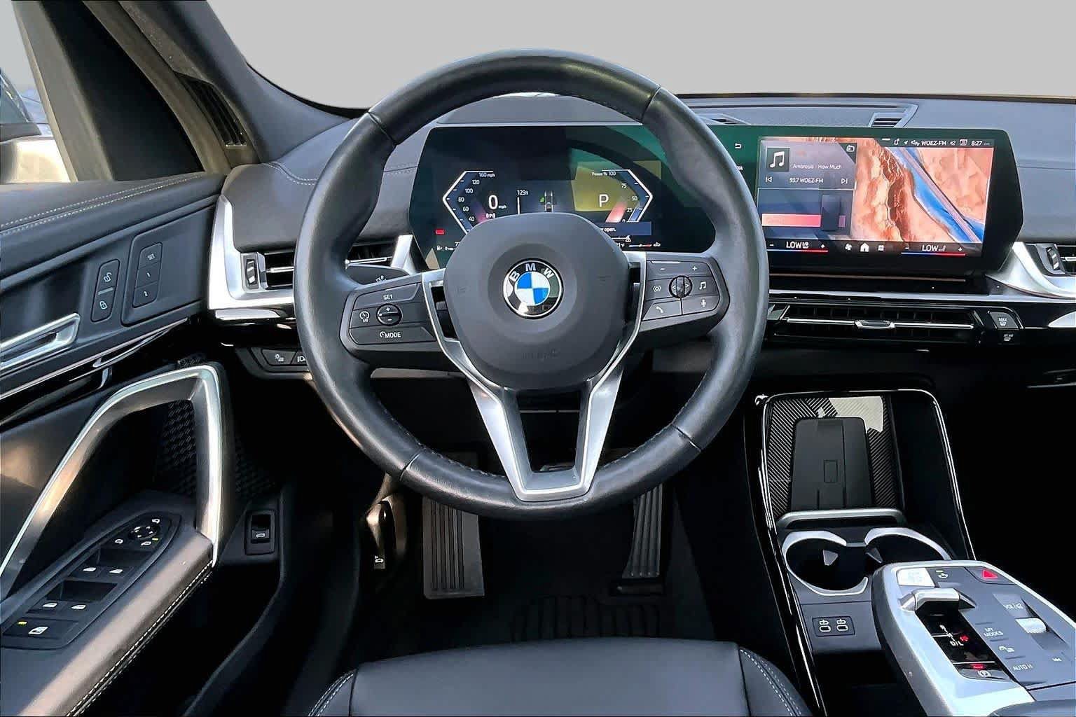 Used 2025 BMW X2 xDrive28i AWD/4WD image 6