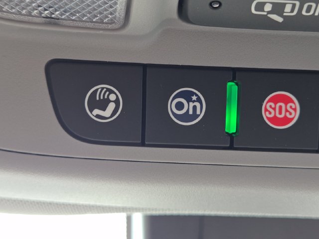 Used 2024 Chevrolet Equinox LT FWD image 32
