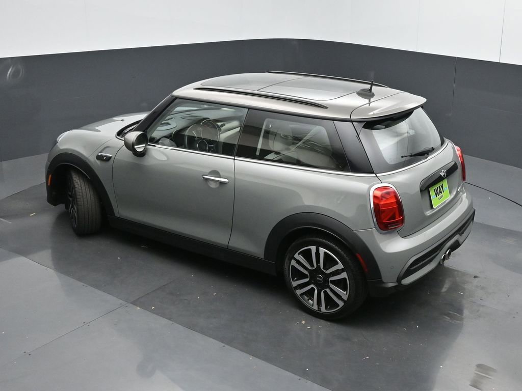 Used 2023 MINI Cooper S w/ Driver Assistance Package image 39