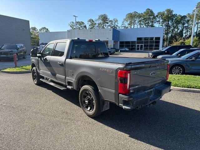 Used 2024 Ford F250 Lariat w/ Sport Appearance Package AWD/4WD image 8