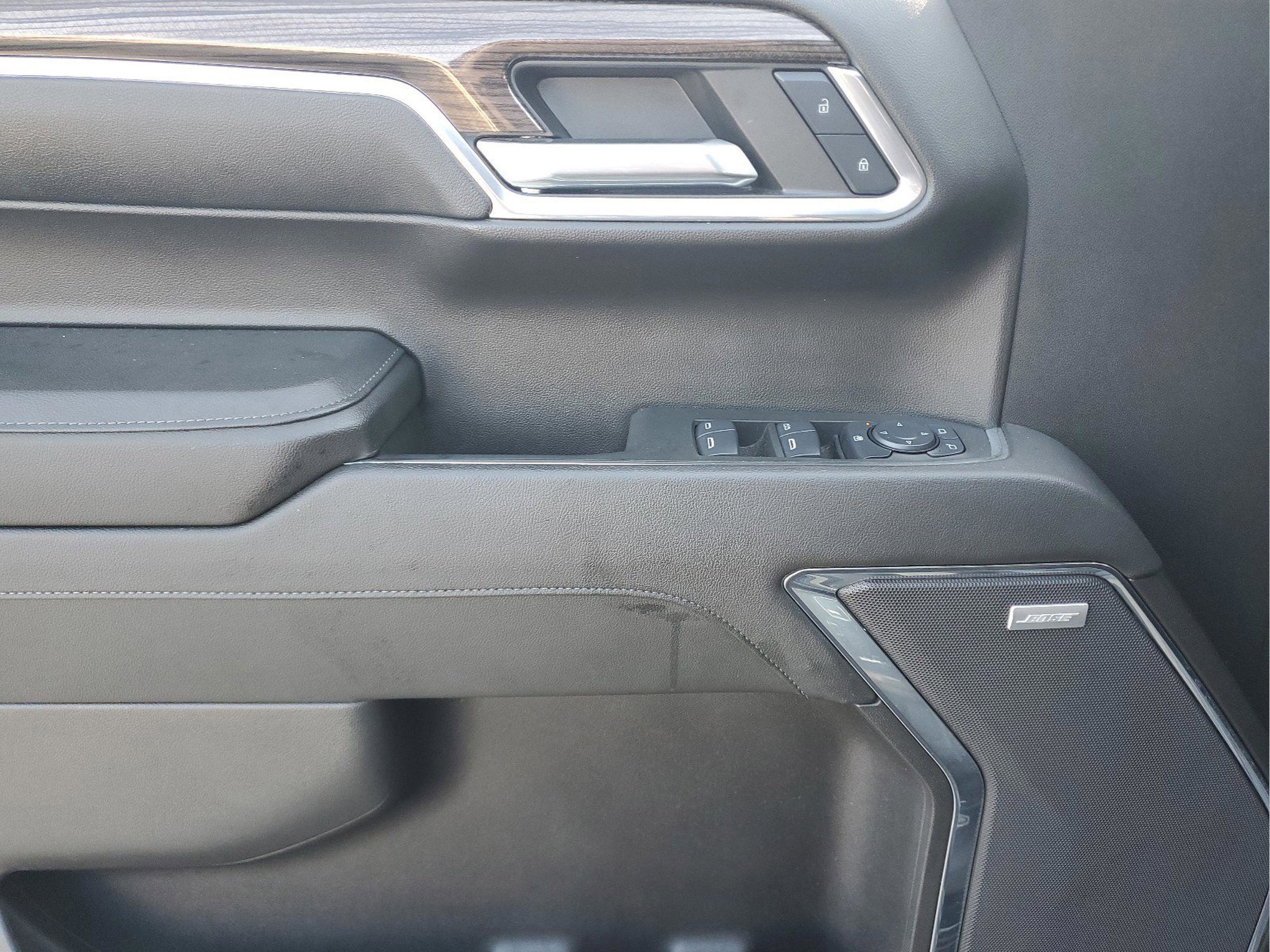 Used 2024 Chevrolet Silverado 1500 LT Trail Boss w/ Convenience Package II image 17