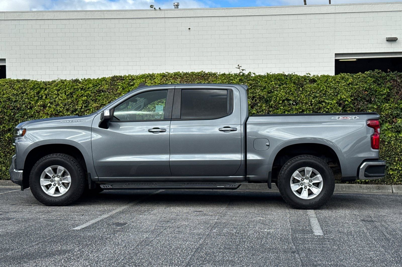 Used 2020 Chevrolet Silverado 1500 LT w/ All-Star Edition image 7