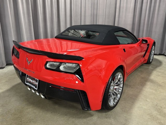 Used 2016 Chevrolet Corvette Z06 w/ 3LZ Preferred Equipment Group image 8