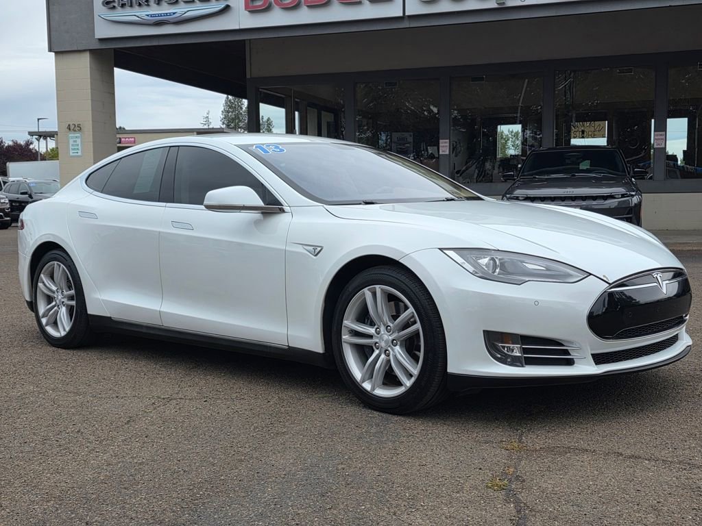Used 2013 Tesla Model S image 21