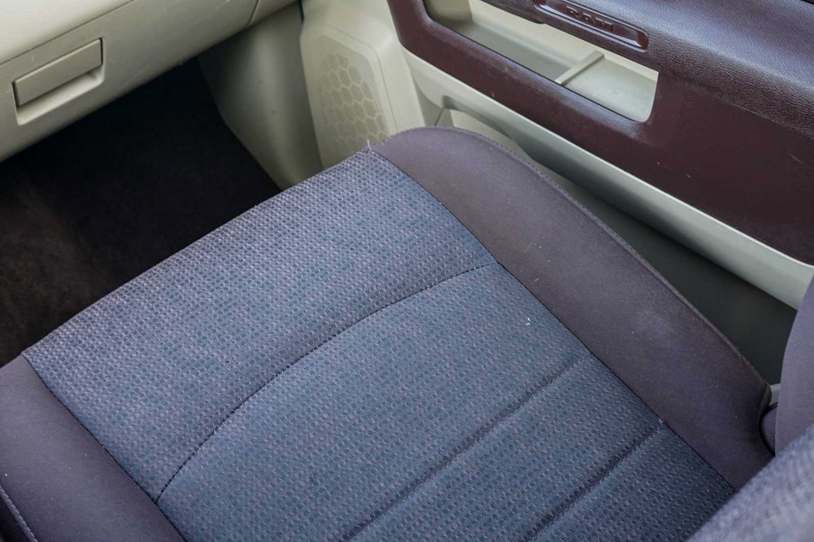 Used 2016 RAM 1500 Lone Star RWD image 23