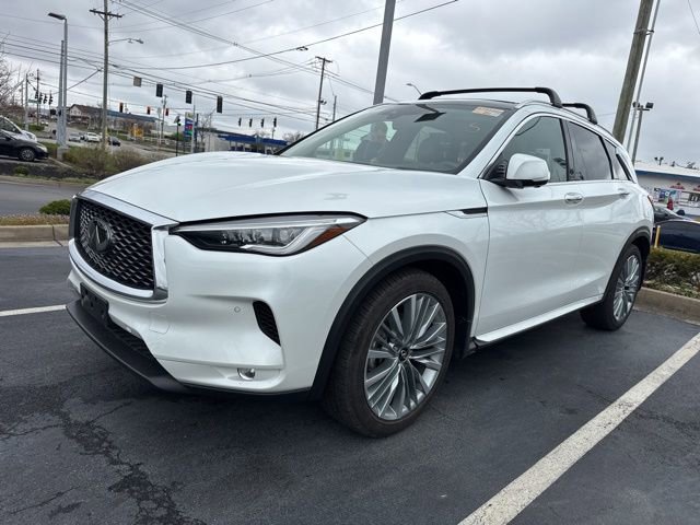 Used 2023 INFINITI QX50 Sensory image 11