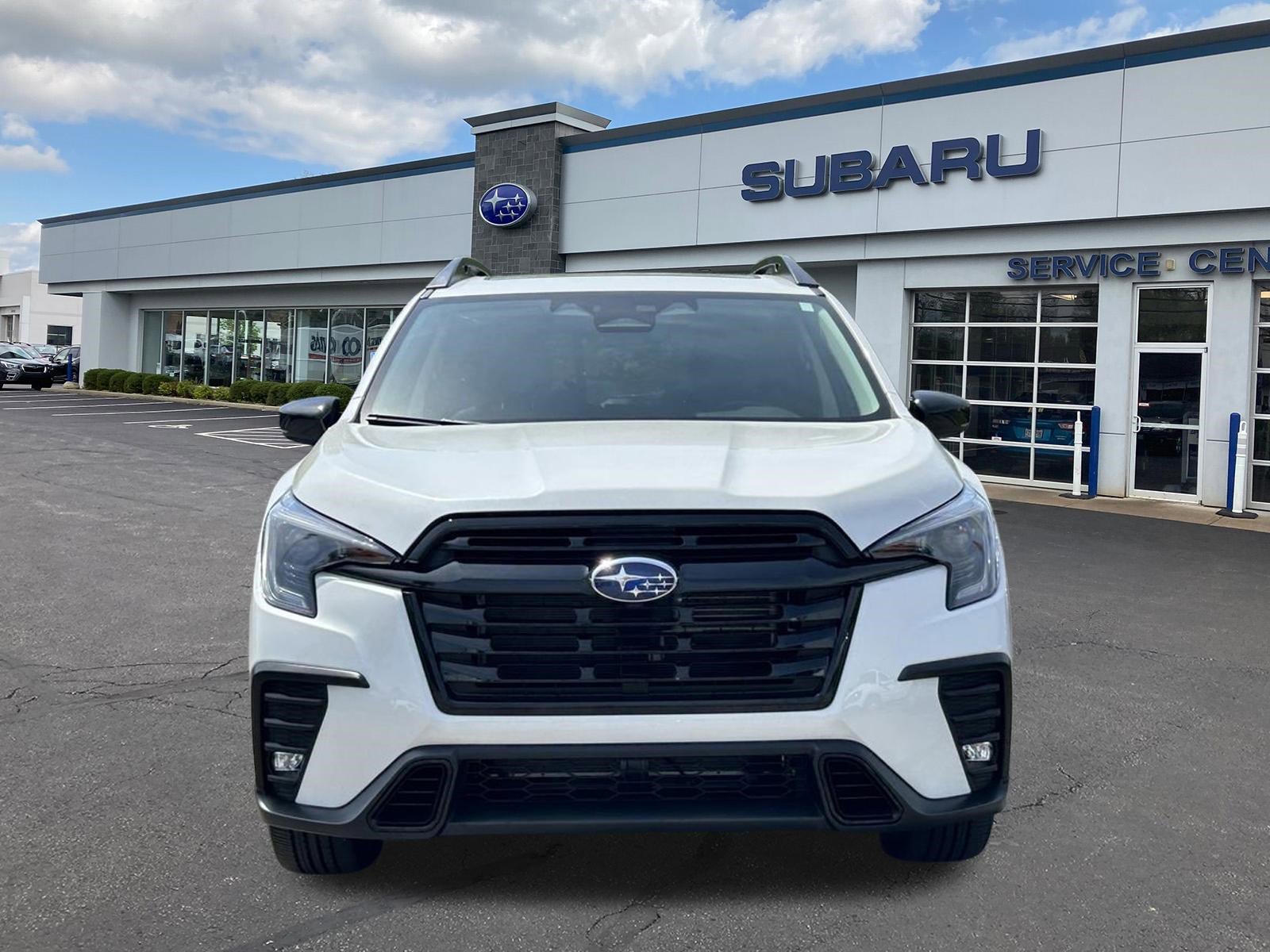 Used 2025 Subaru Ascent Onyx Edition AWD/4WD image 2