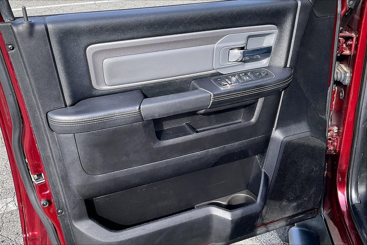 Used 2018 RAM 2500 Power Wagon w/ Luxury Group image 27