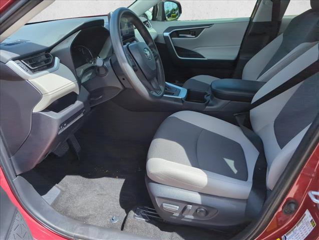 Certified 2024 Toyota RAV4 XLE w/ Convenience Package FWD image 13