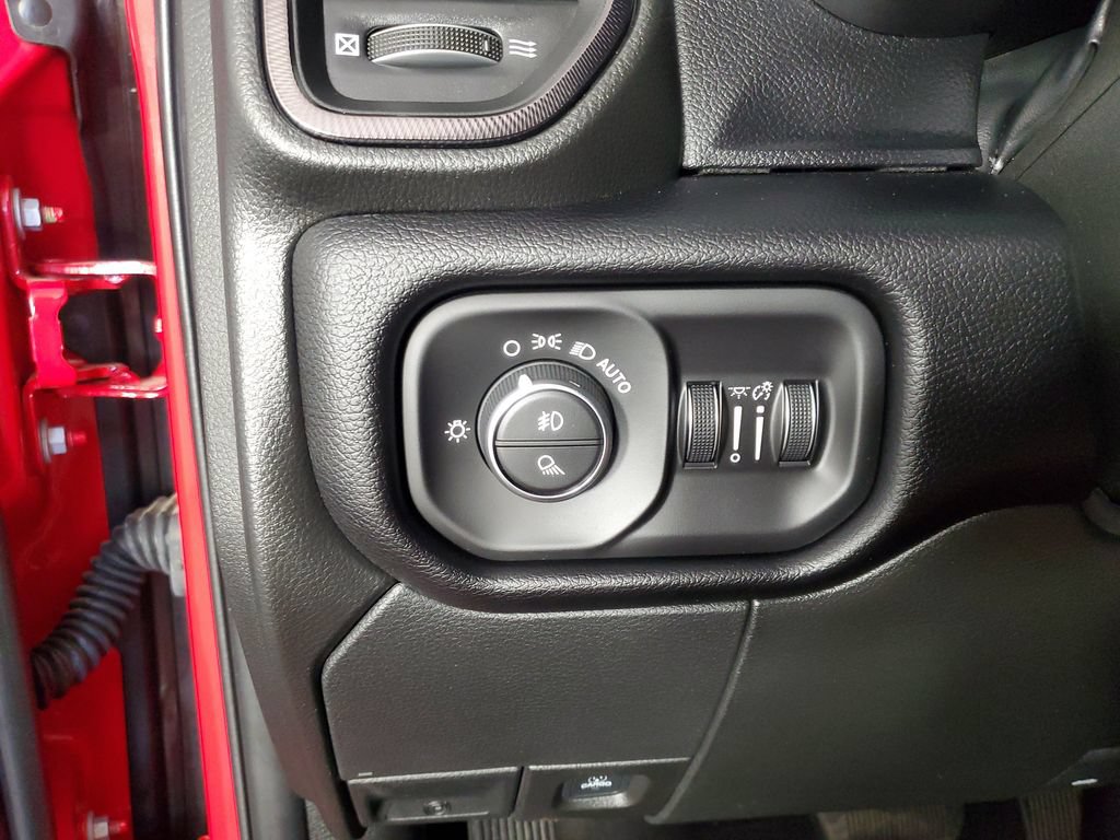 Used 2026 RAM 2500 Power Wagon AWD/4WD image 29