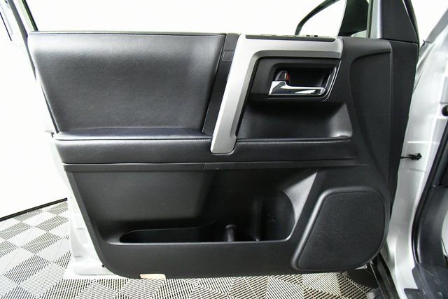 Used 2023 Toyota 4Runner SR5 image 21