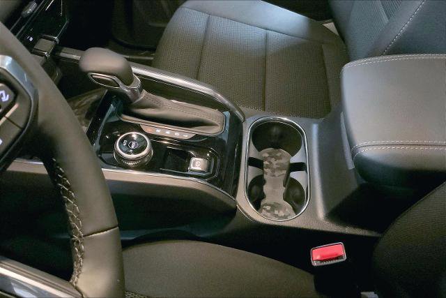 New 2025 GMC Canyon Elevation w/ Convenience Package image 8