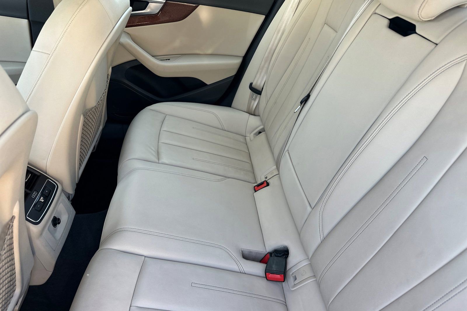 Used 2021 Audi A4 2.0T Premium w/ Convenience Package image 12