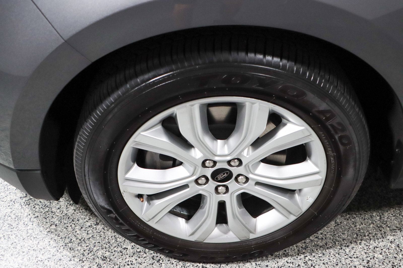 Used 2023 Ford Edge Titanium image 11