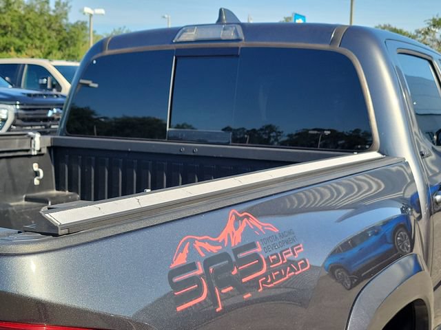 Used 2020 Toyota Tacoma SR5 RWD image 12