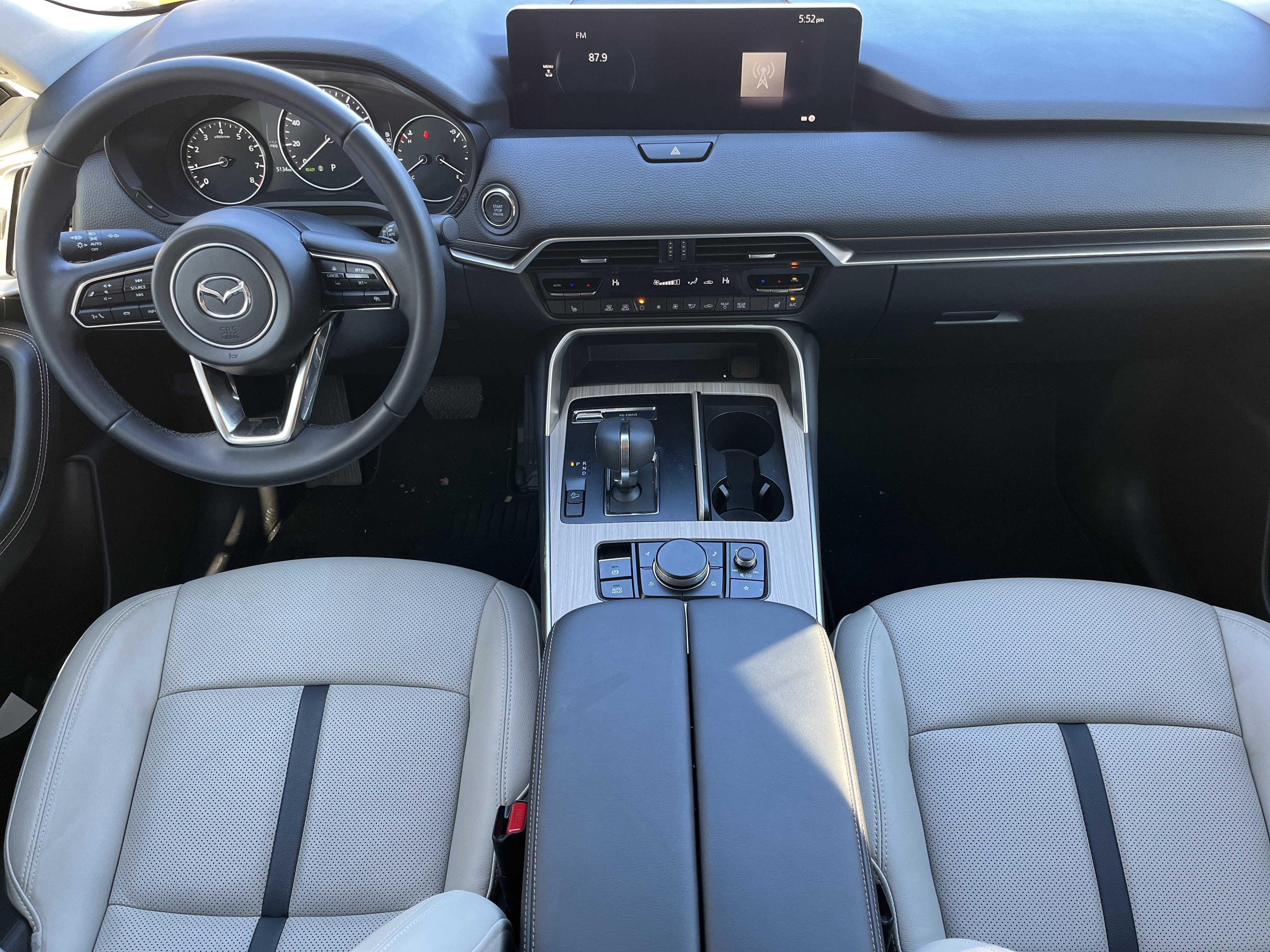 Used 2025 MAZDA CX-90 3.3 Turbo w/ Preferred Package image 3