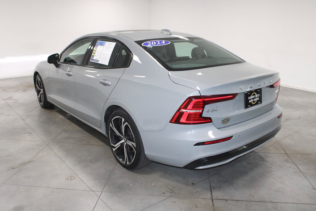 Used 2024 Volvo S60 B5 Core FWD image 7