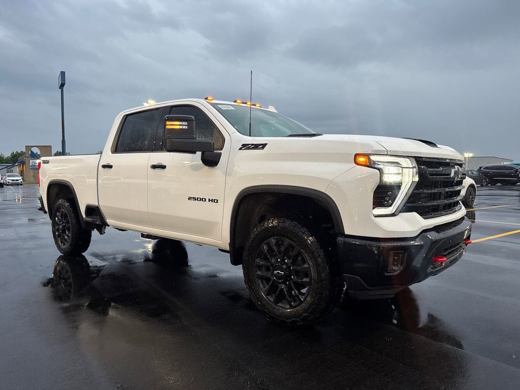 New 2026 Chevrolet Silverado 2500 LTZ w/ LTZ Plus Package AWD/4WD image 9