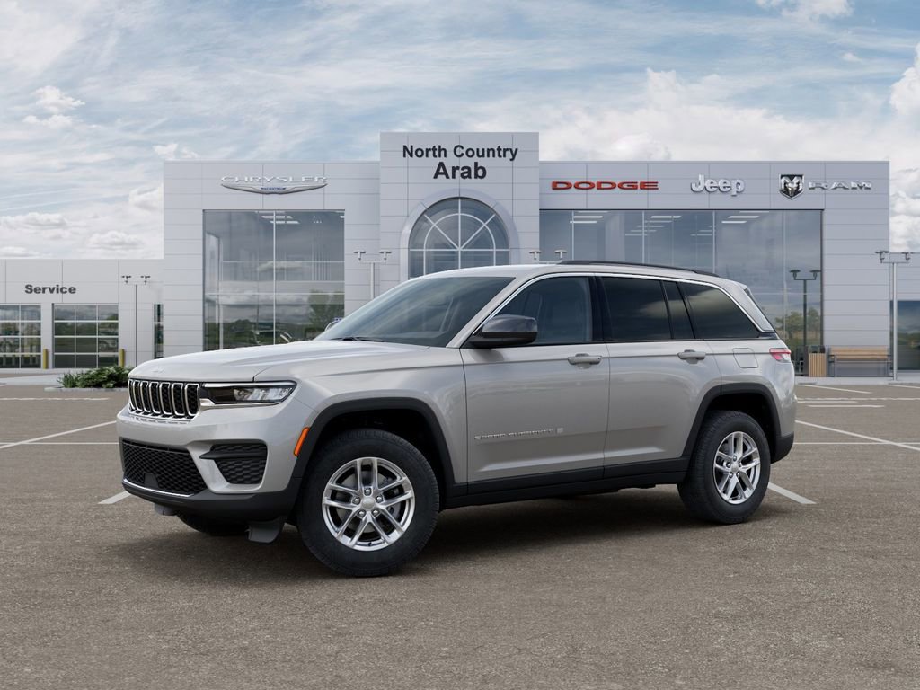 New 2026 Jeep Grand Cherokee Laredo AWD/4WD image 2
