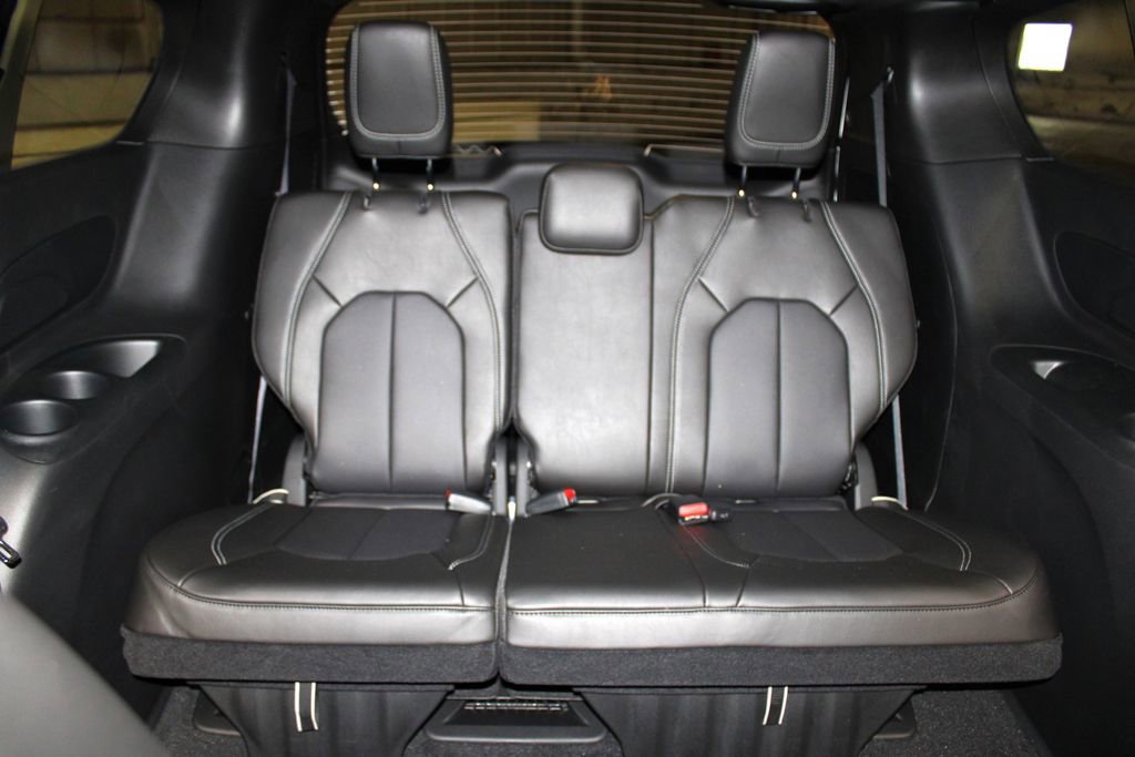 New 2026 Chrysler Voyager LX image 30