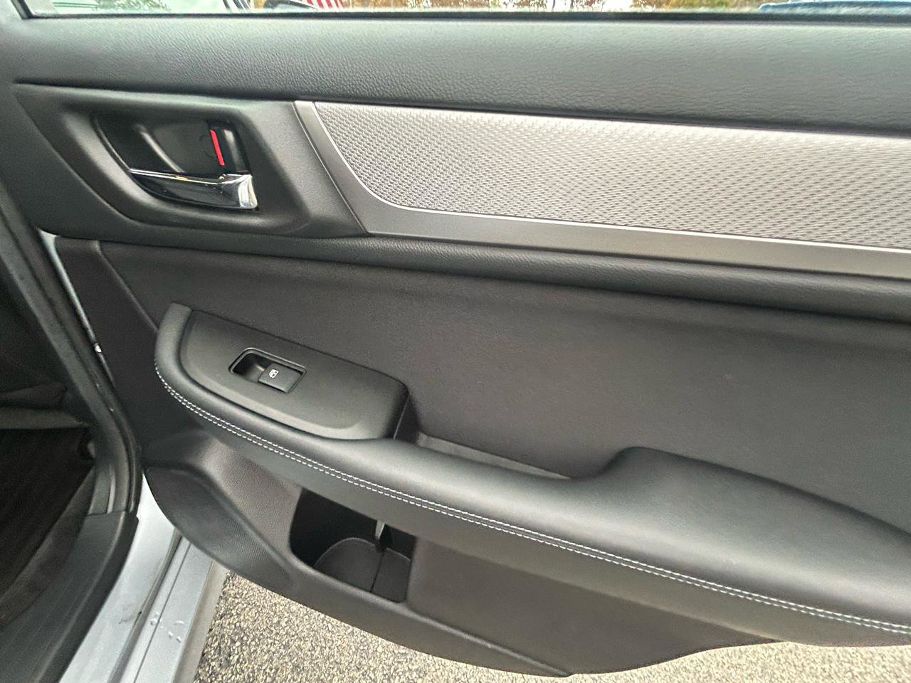 Used 2020 Ford EcoSport SES image 11