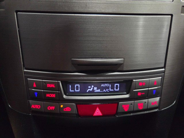 Used 2014 Subaru Outback 2.5i Limited image 48