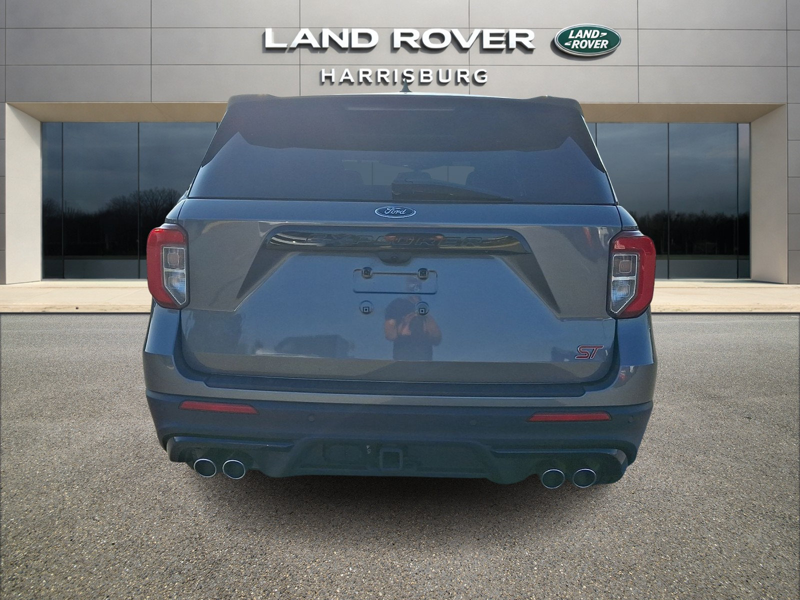 Used 2022 Ford Explorer ST w/ Equipment Group 401A AWD/4WD image 4