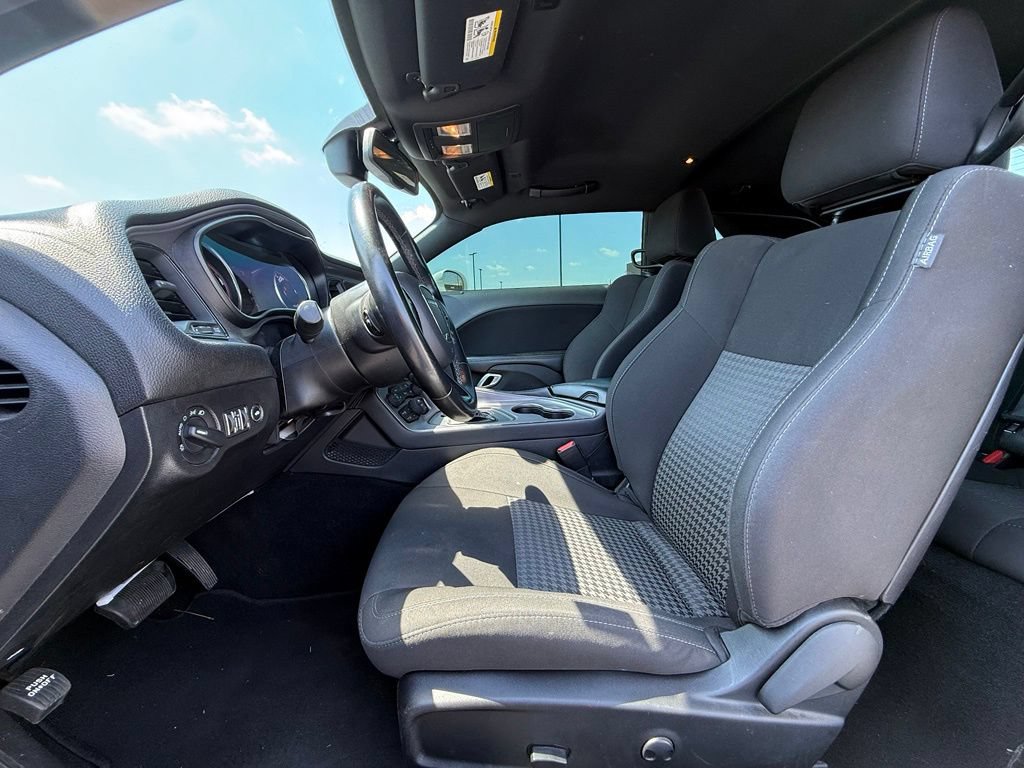 Used 2023 Dodge Challenger GT AWD/4WD image 21