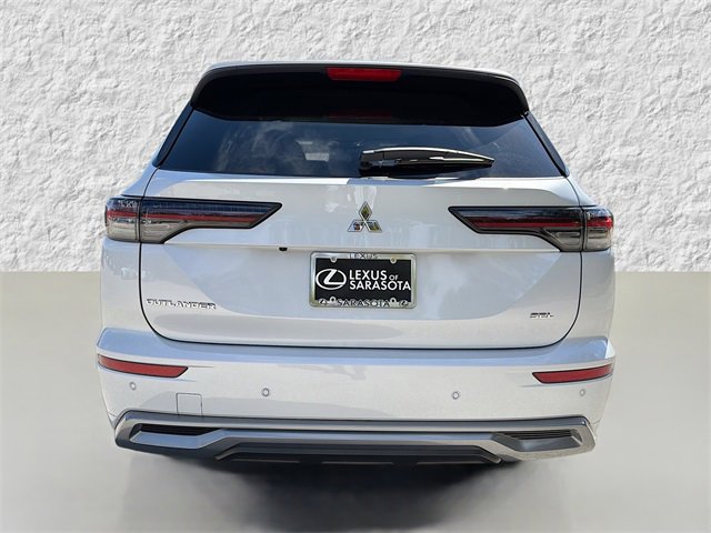 Used 2025 Mitsubishi Outlander SEL image 4