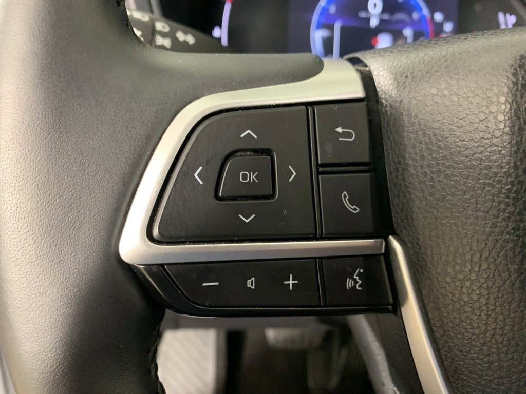 Used 2025 Toyota Grand Highlander AWD image 22