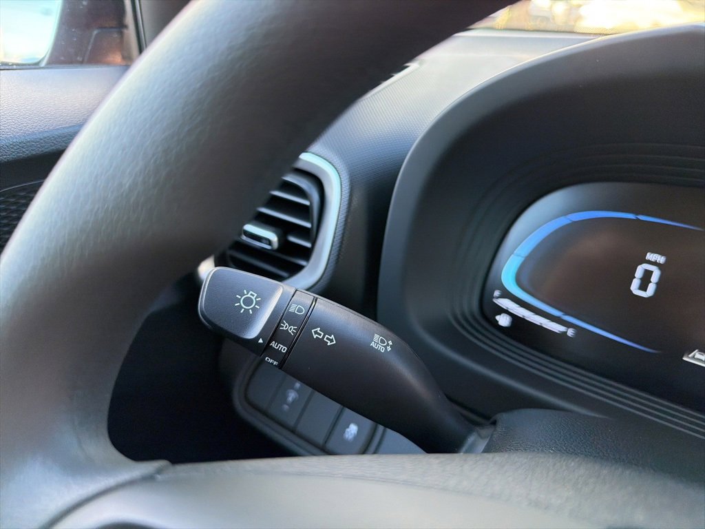 New 2026 Hyundai Venue SE image 27