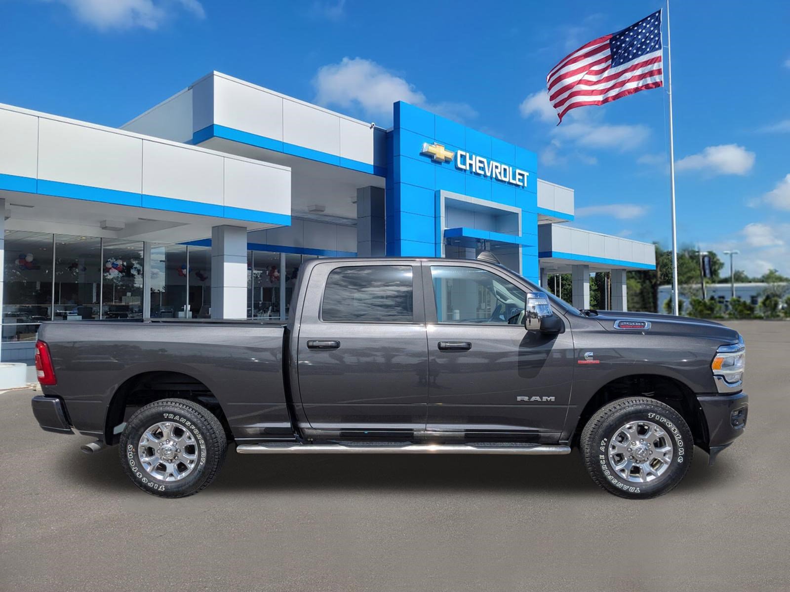 Used 2024 RAM 2500 Laramie image 3