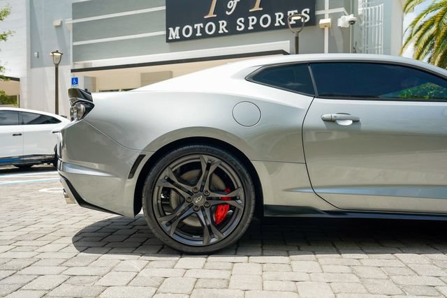 Used 2023 Chevrolet Camaro SS RWD image 31