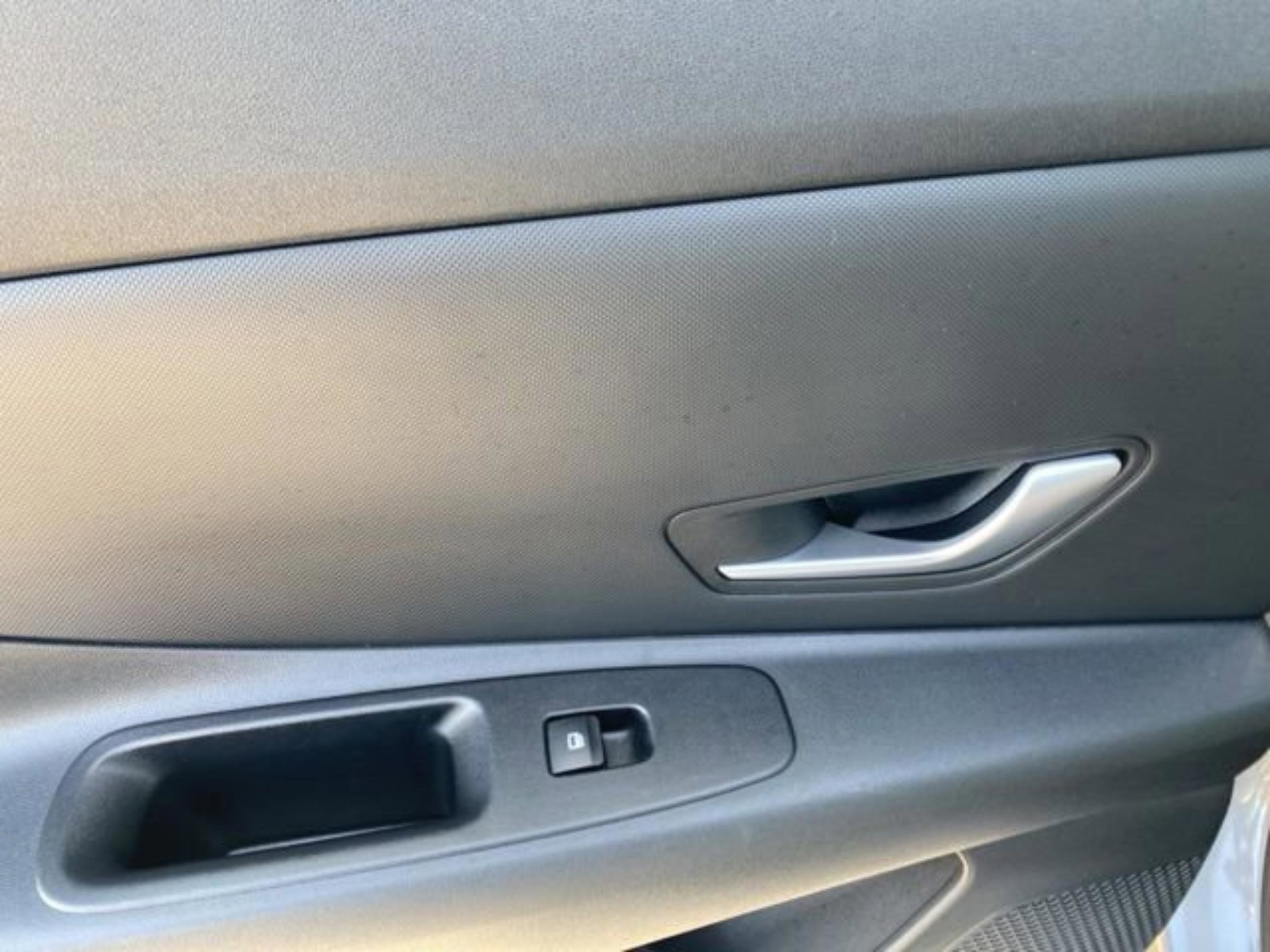 Certified 2023 Hyundai Elantra Blue image 33