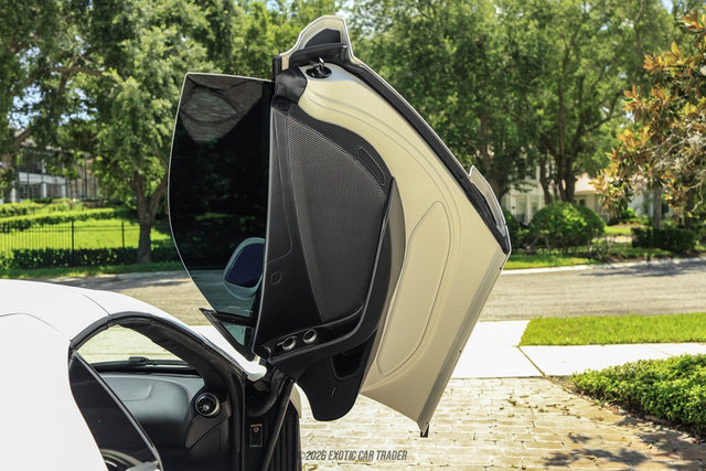 Used 2014 McLaren MP4-12C Spider RWD image 42
