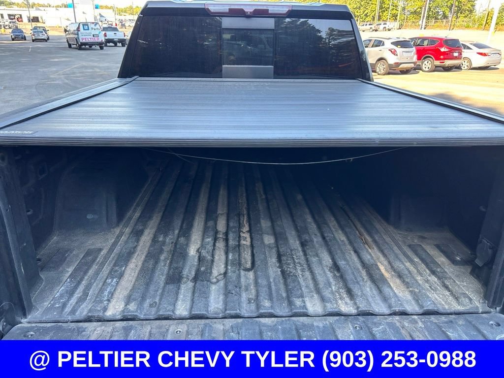 Used 2023 Chevrolet Silverado 1500 LT Trail Boss w/ LT Trail Boss Premium Package AWD/4WD image 7