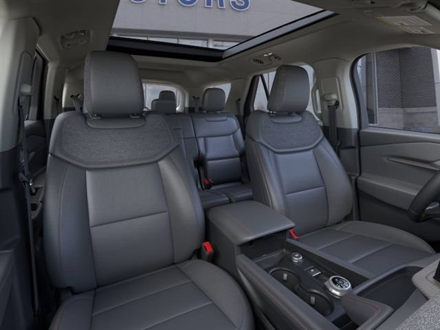 New 2026 Ford Explorer Active w/ Active Comfort Package AWD/4WD image 10