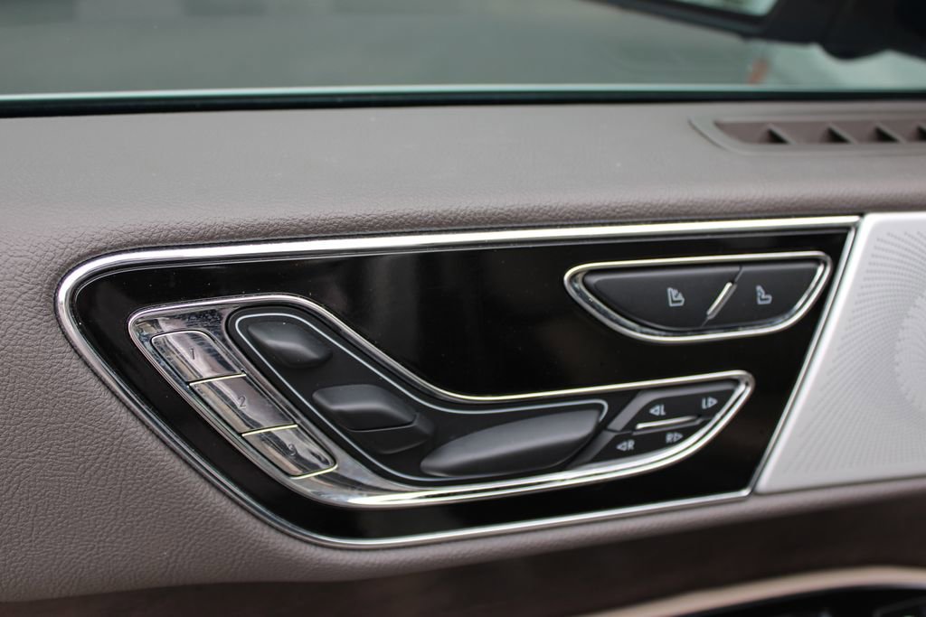 Used 2023 Lincoln Navigator Reserve RWD image 22